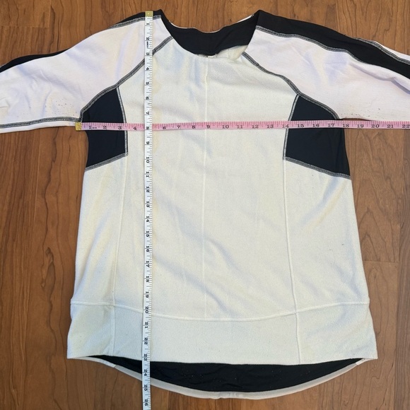 LULULEMON Run: Bold In The Cold Long Sleeve Polar Cream / Black Sz 6 - Picture 6 of 7